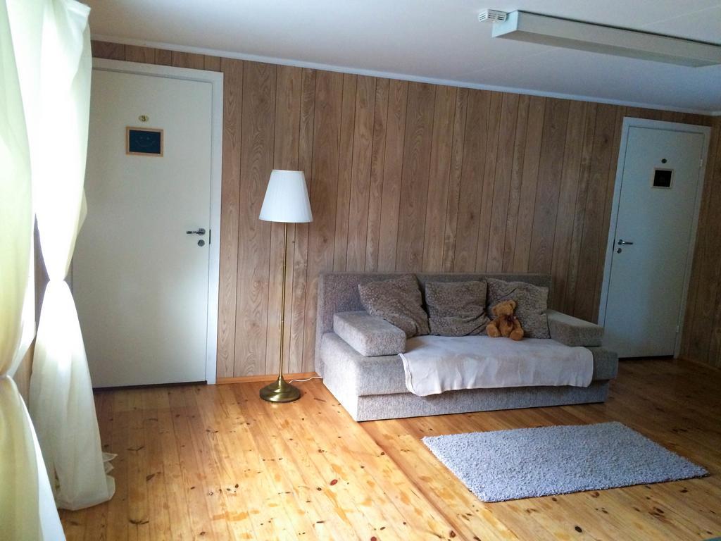 Uusallika Puhkemaja 哈普萨卢 外观 照片